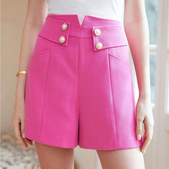 ♥️ Pearl Detail Pink Dress Shorts - Picture 2 of 8